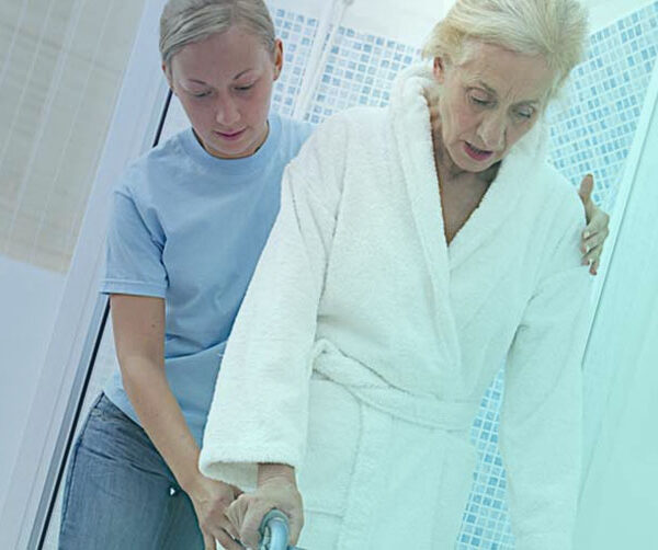 استحمام سالمند